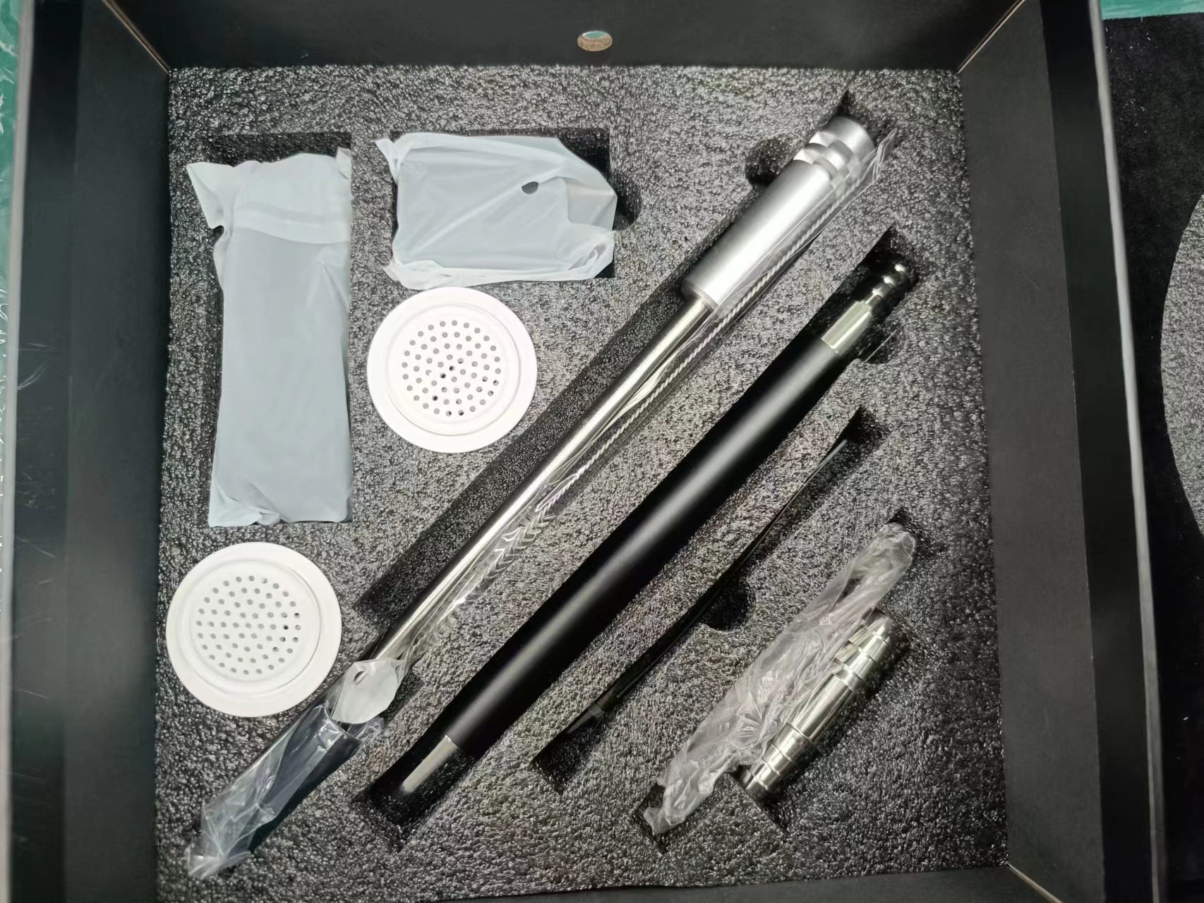 beleaf electric hookah with accessories and box