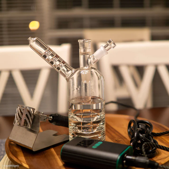 crossing thermal twist injector ball-less dry herb kit with bong